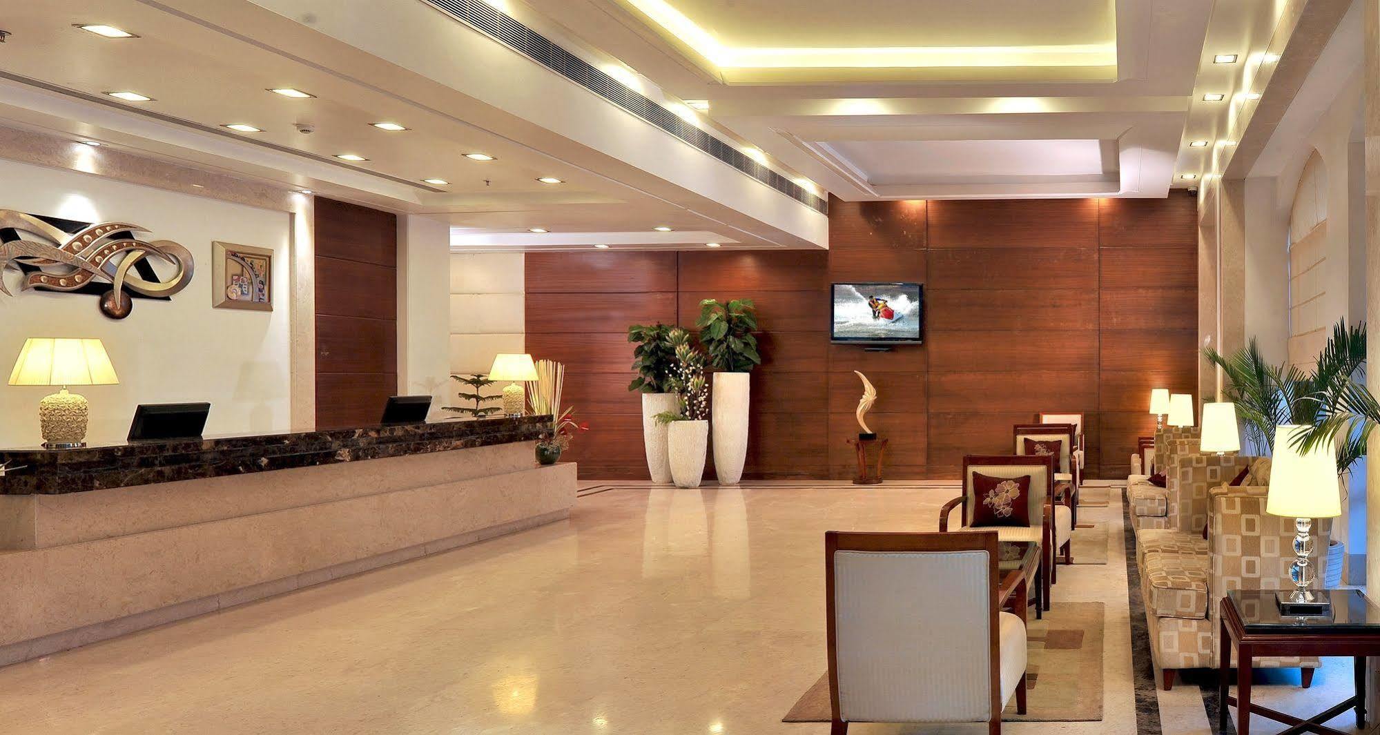 Hotel Haut Monde Gurgaon Inreriör bild